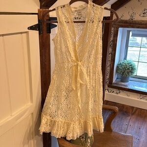 American Rag Cie Asheville Cream lace and ruffle dress XS unlined A-line
